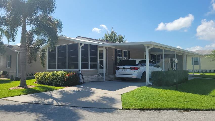 1079 Heartwood Cypress Drive a Winter Haven, FL Mobile or Manufactured Home for Sale